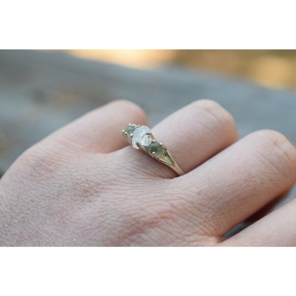 Natural Sapphire Ring, raw sapphire ring, unique sapphire ring, raw gem ring, - Picture 2 of 5